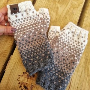 Drops of Spring Mitts